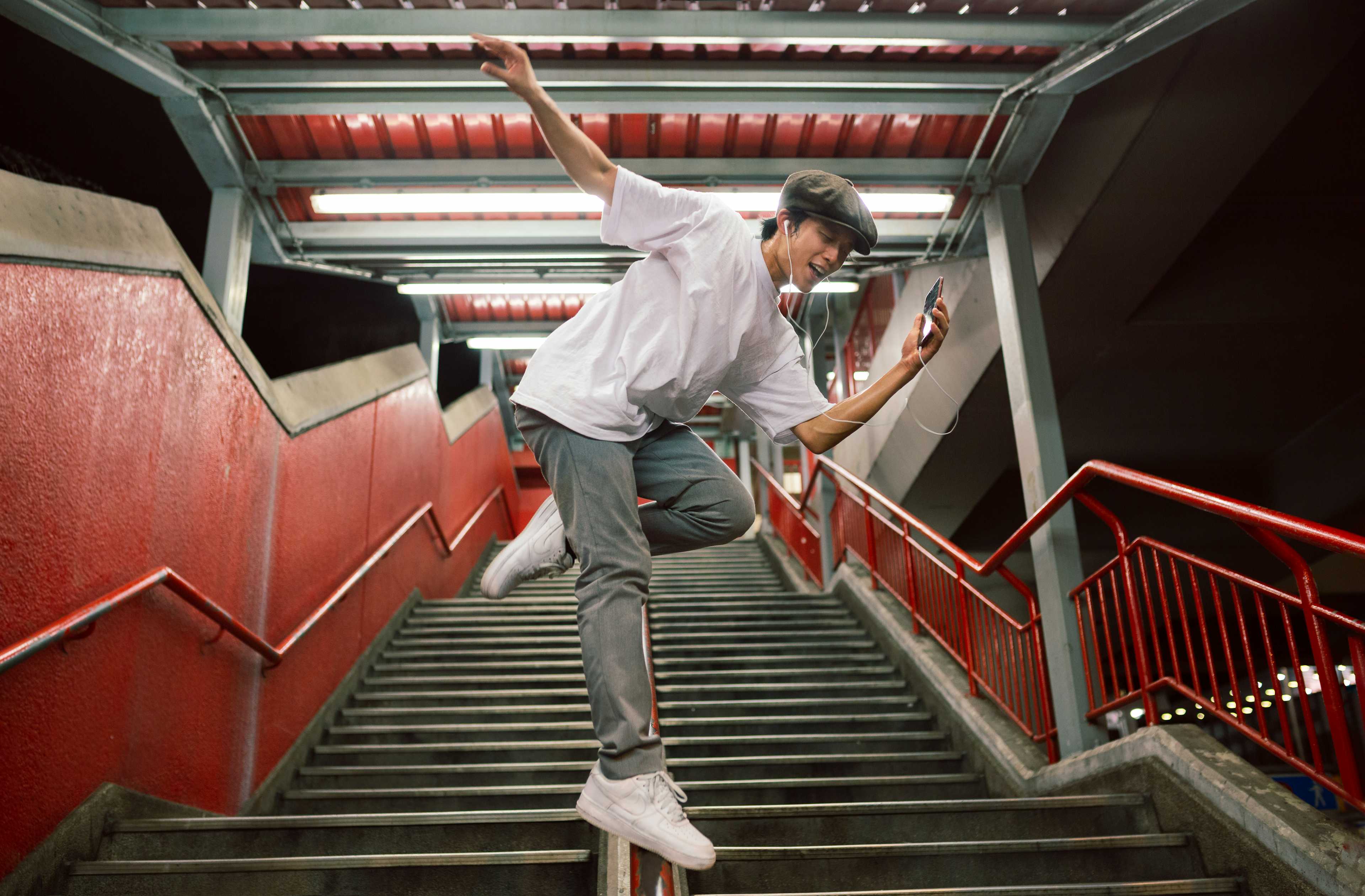 《舞照跳》／類別：宣傳照片、《舞照跳》／攝影：Ivor Houlker／（天台製作 • 香港專業劇團）／天台製作 • 香港專業劇團